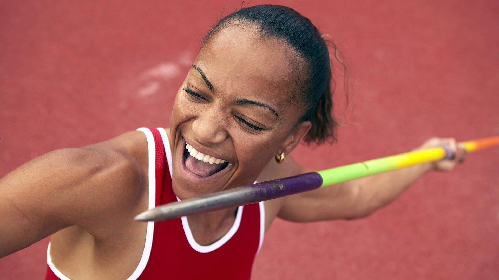 中国泳将闪耀国际赛场 混合泳接力夺金创历史